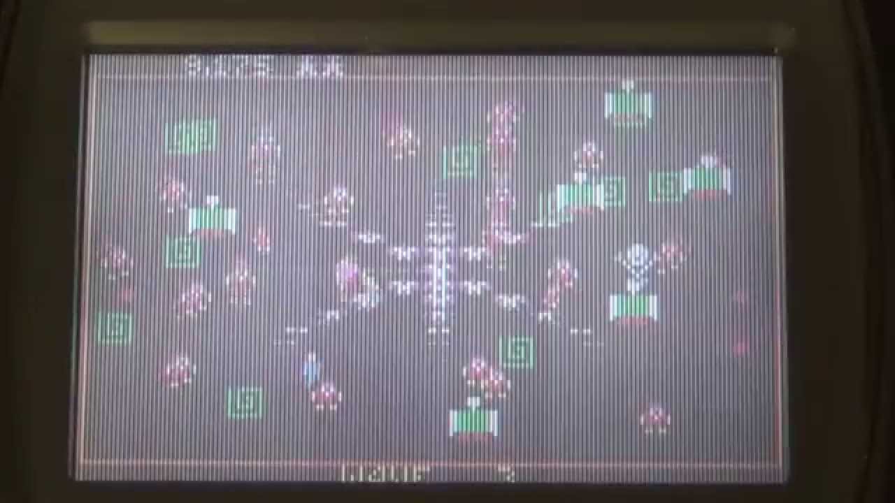 Retro Handheld Console Gameplay Atari Lynx Robotron 2084