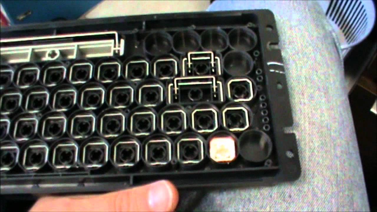 TRS-80 Color Computer – Keyboard Repair 4th February 2012